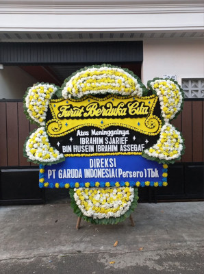 Papan Bunga Duka di Lingga Timur